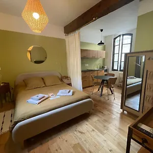  Apartment De Charme A La Roquette